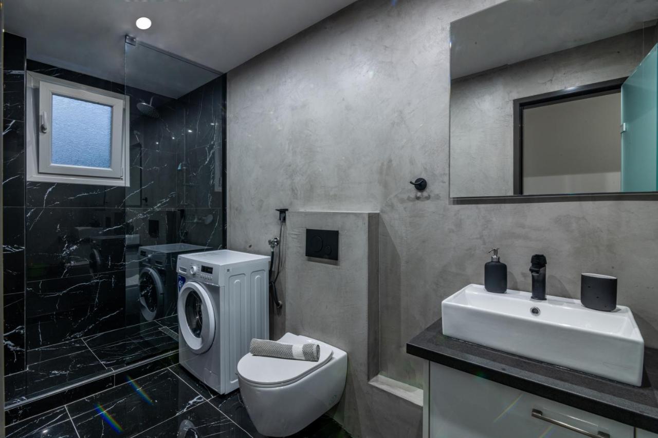 Luxury Downtown Apartment Α3 Thessaloniki Exterior photo